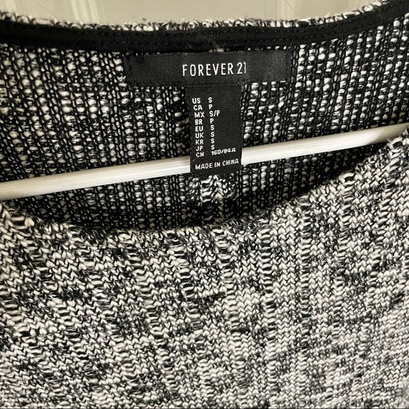 Open Back Sweater - Picture 3 of 7